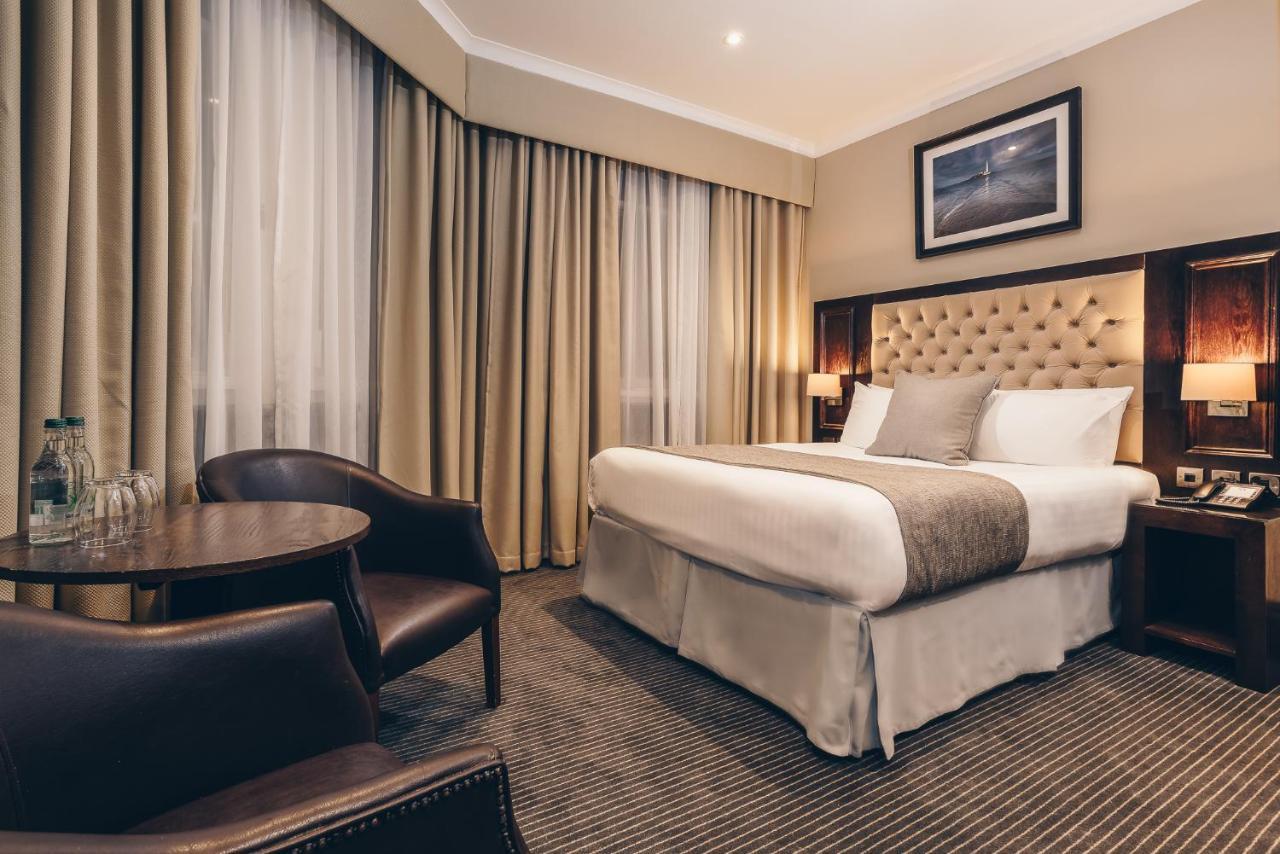 County Hotel & County Aparthotel Newcastle Экстерьер фото